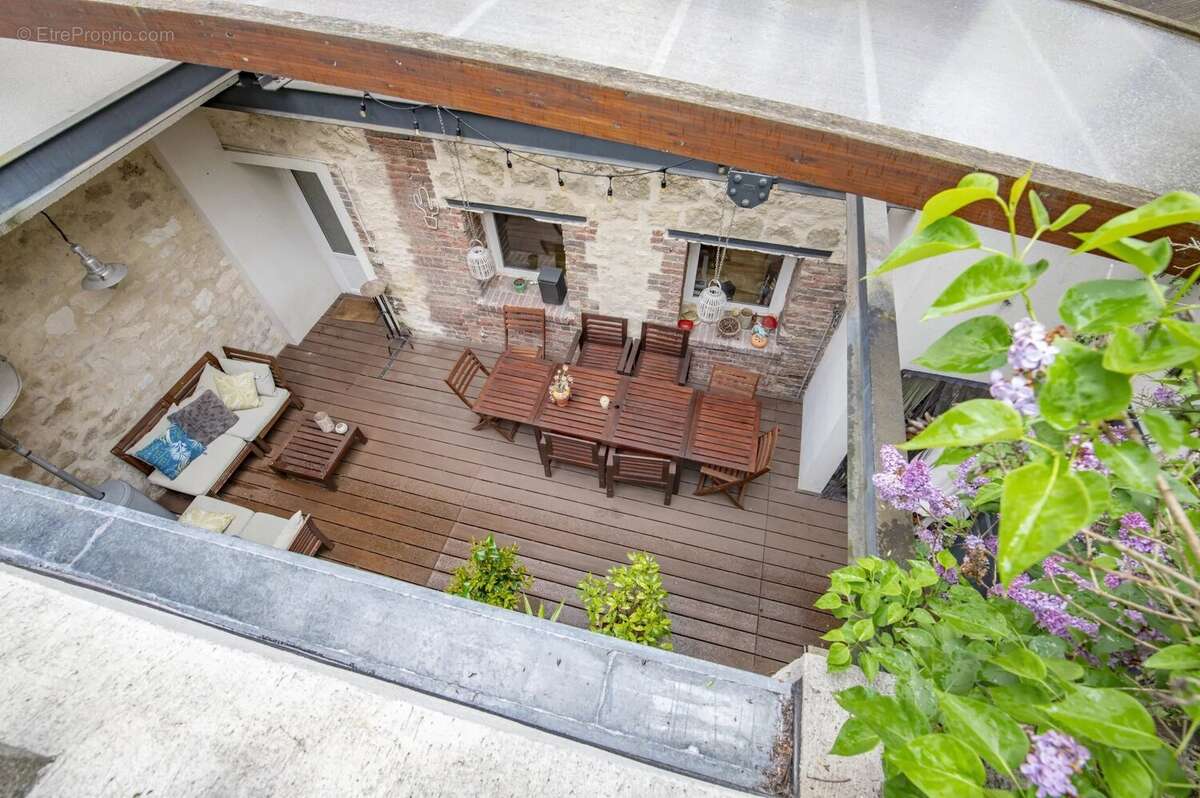 Appartement à CHAVILLE