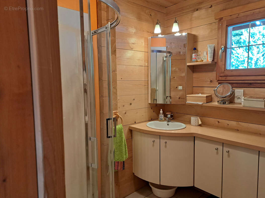 Magnifique Chalet en madrier sur 7259 m2 de terrain - photo 15