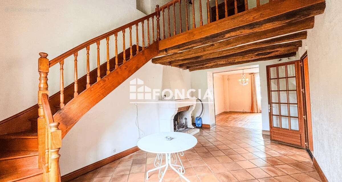 Maison à CHATELLERAULT