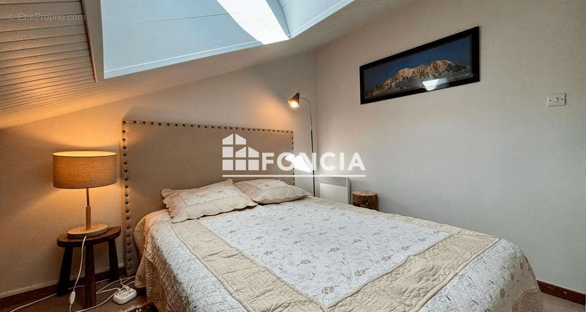 Appartement à LES ALLUES