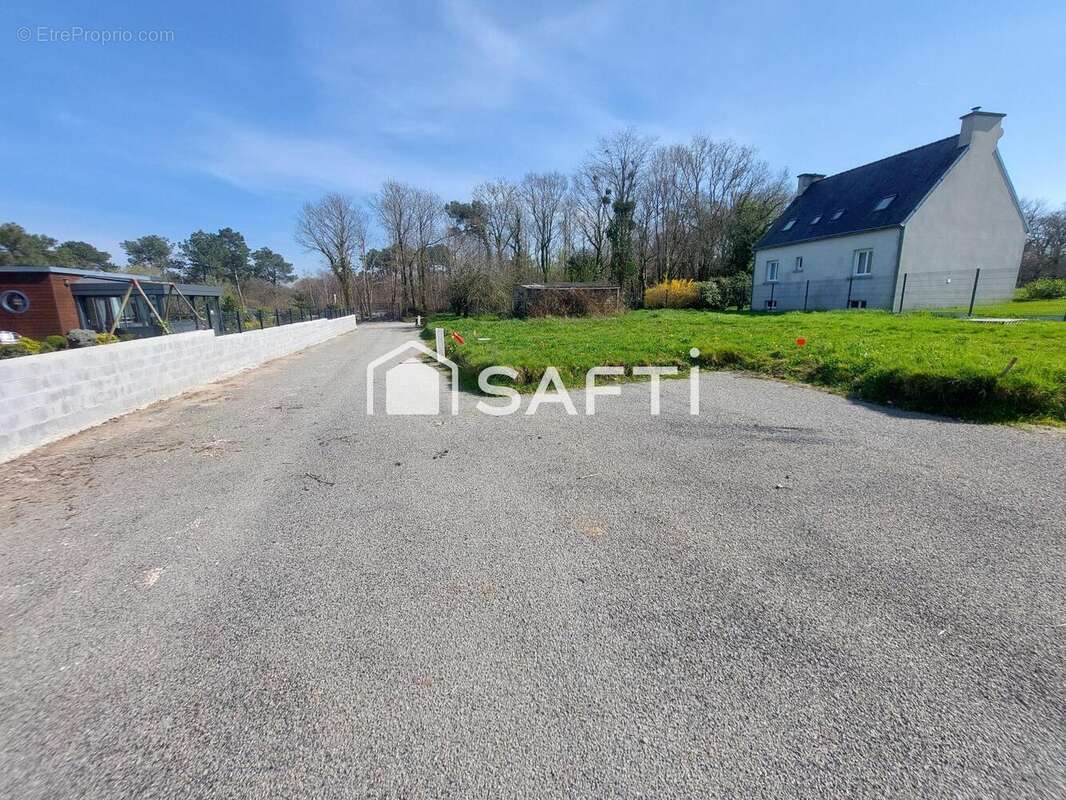 Terrain 608 m² à Pleuven  - photo 2