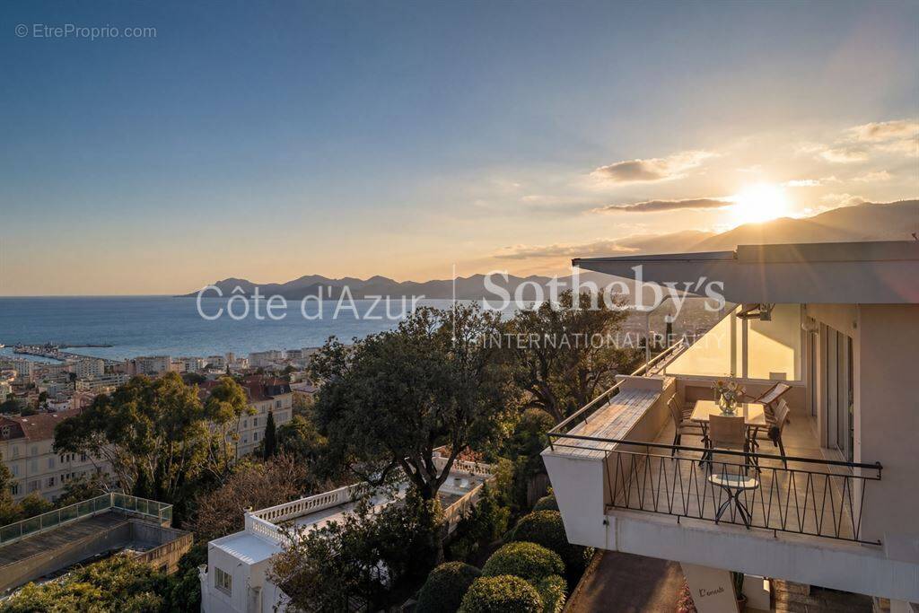 Appartement à CANNES