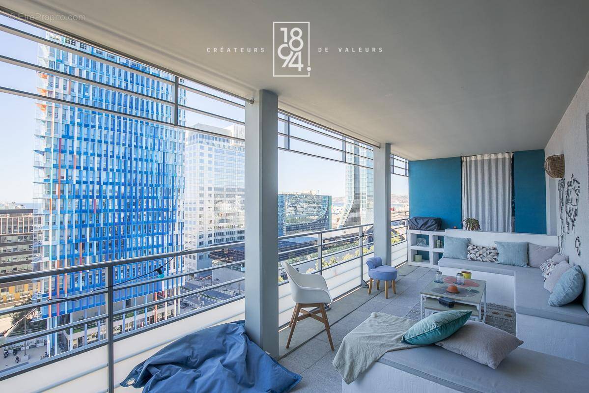 Appartement à MARSEILLE-3E