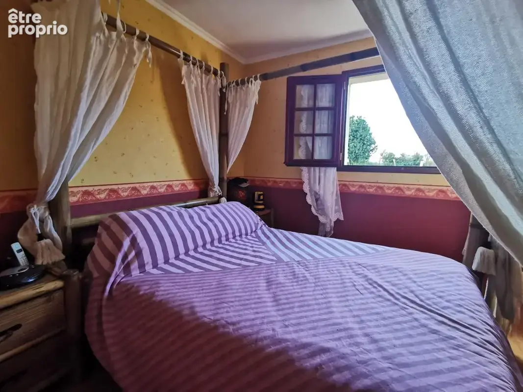 Maison 107 m² à Saint-Clet  - photo 8