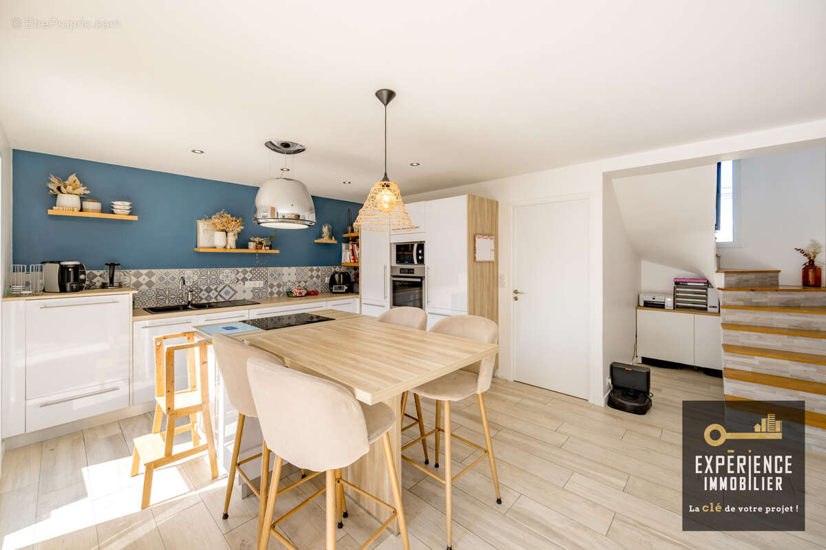 Contemporaine en plein bourg de ploufragan - photo 6