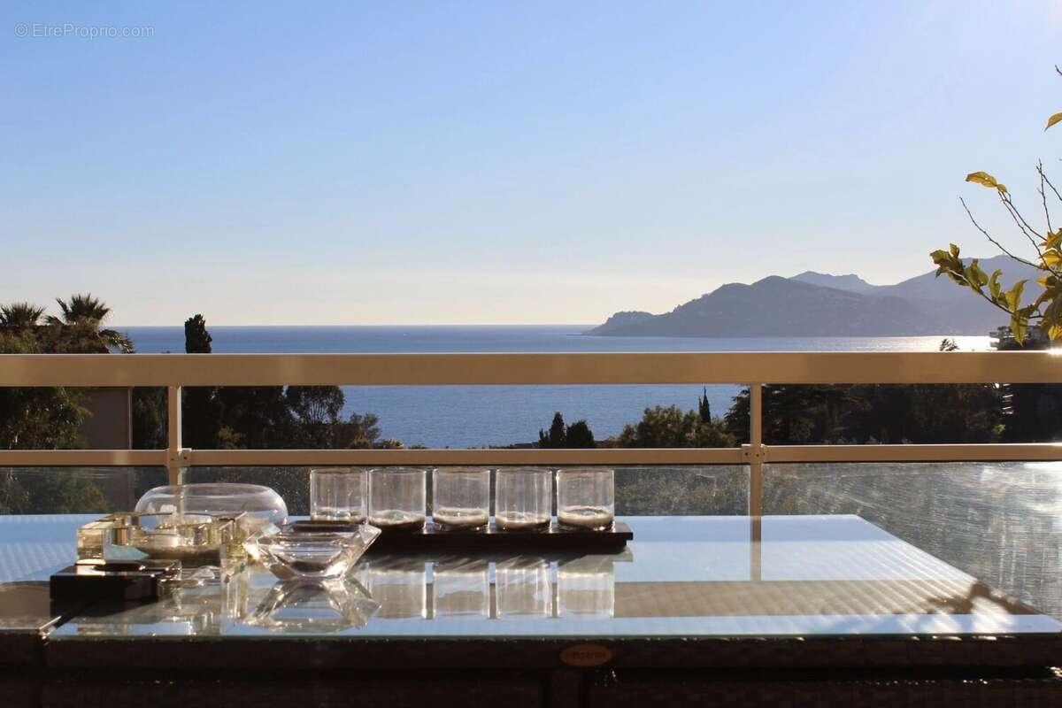 Appartement à CANNES