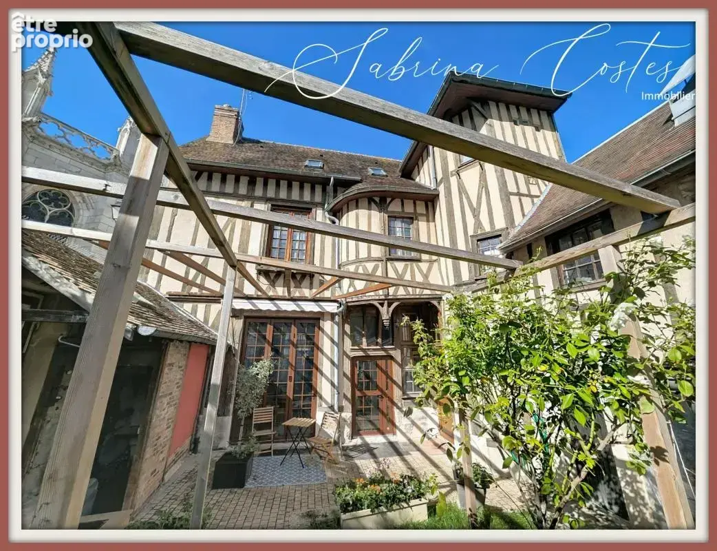  vernon – une maison de caractère au cœur de l’histoire  - photo 1