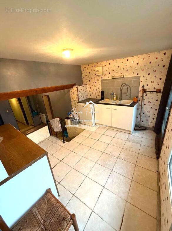 Maison à CHATELLERAULT