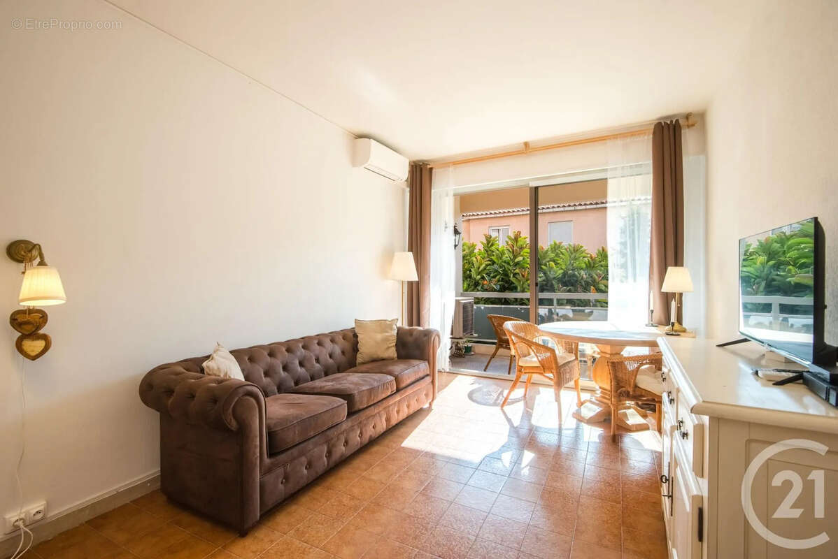 Appartement à BEAULIEU-SUR-MER