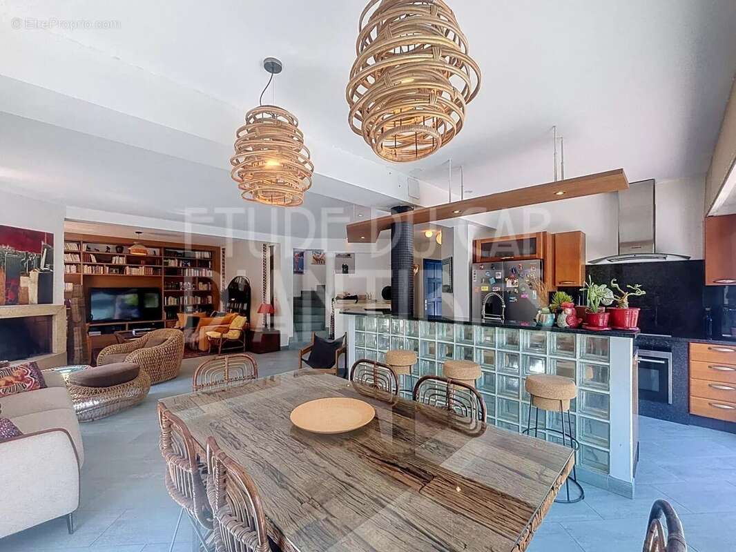 Exclusivite etude du cap d'antibes villa avec piscine. - photo 8