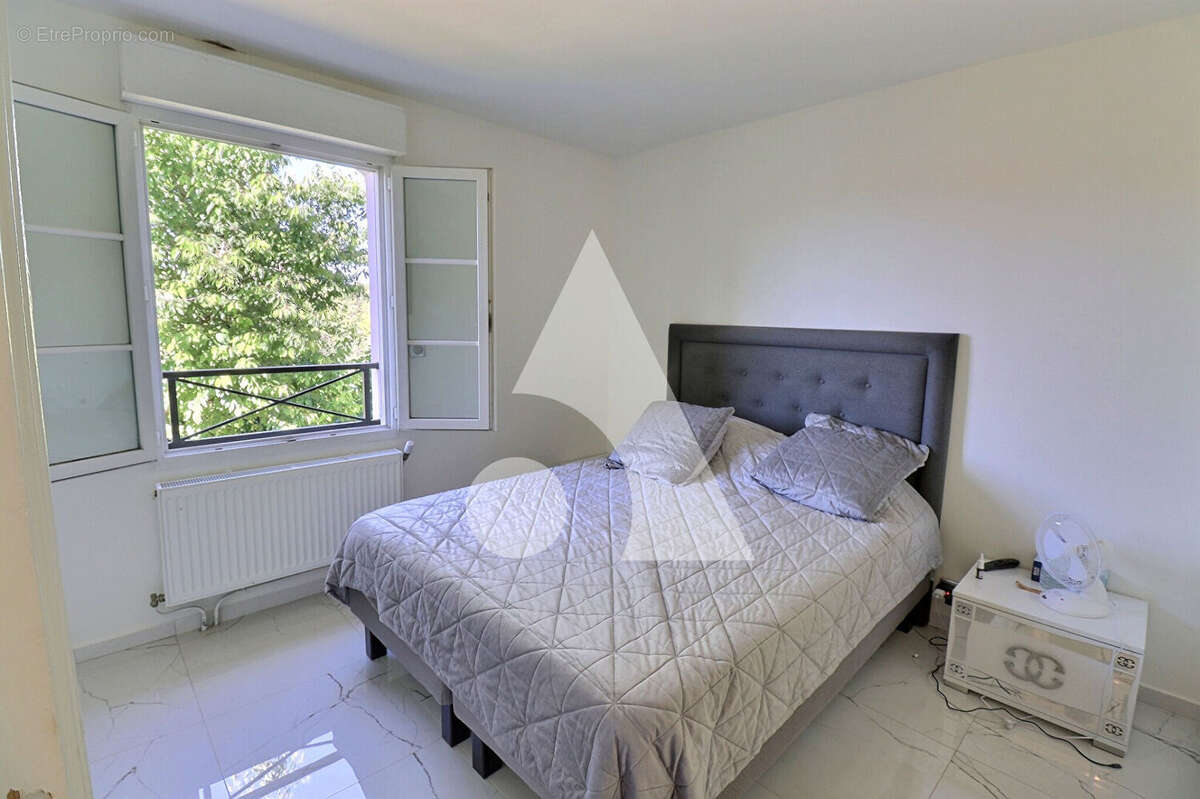 Maison à SAINT-OUEN-L&#039;AUMONE