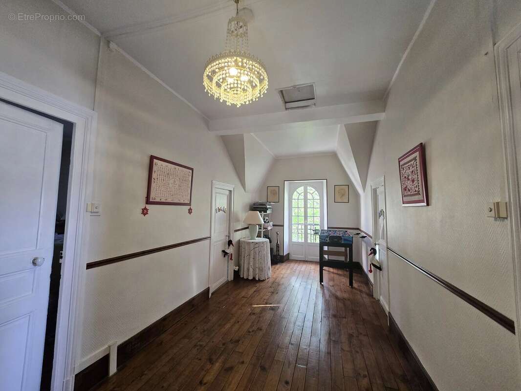 Maison à SAINT-PAUL-DE-JARRAT