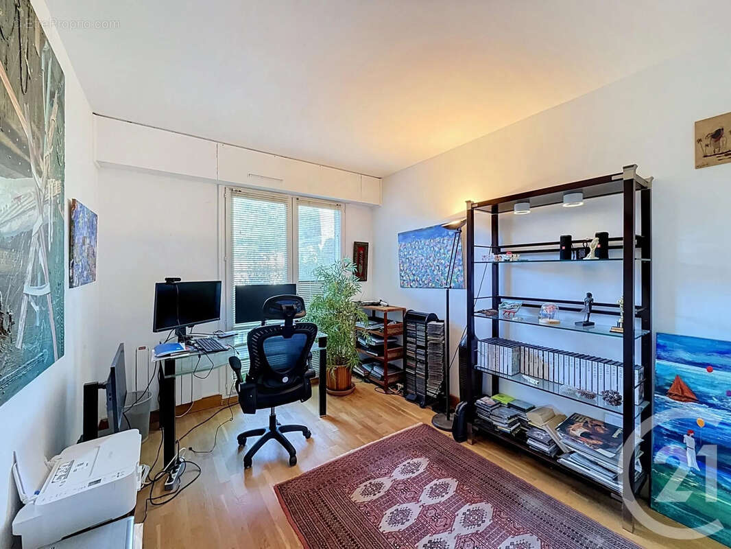 Appartement à FONTAINEBLEAU
