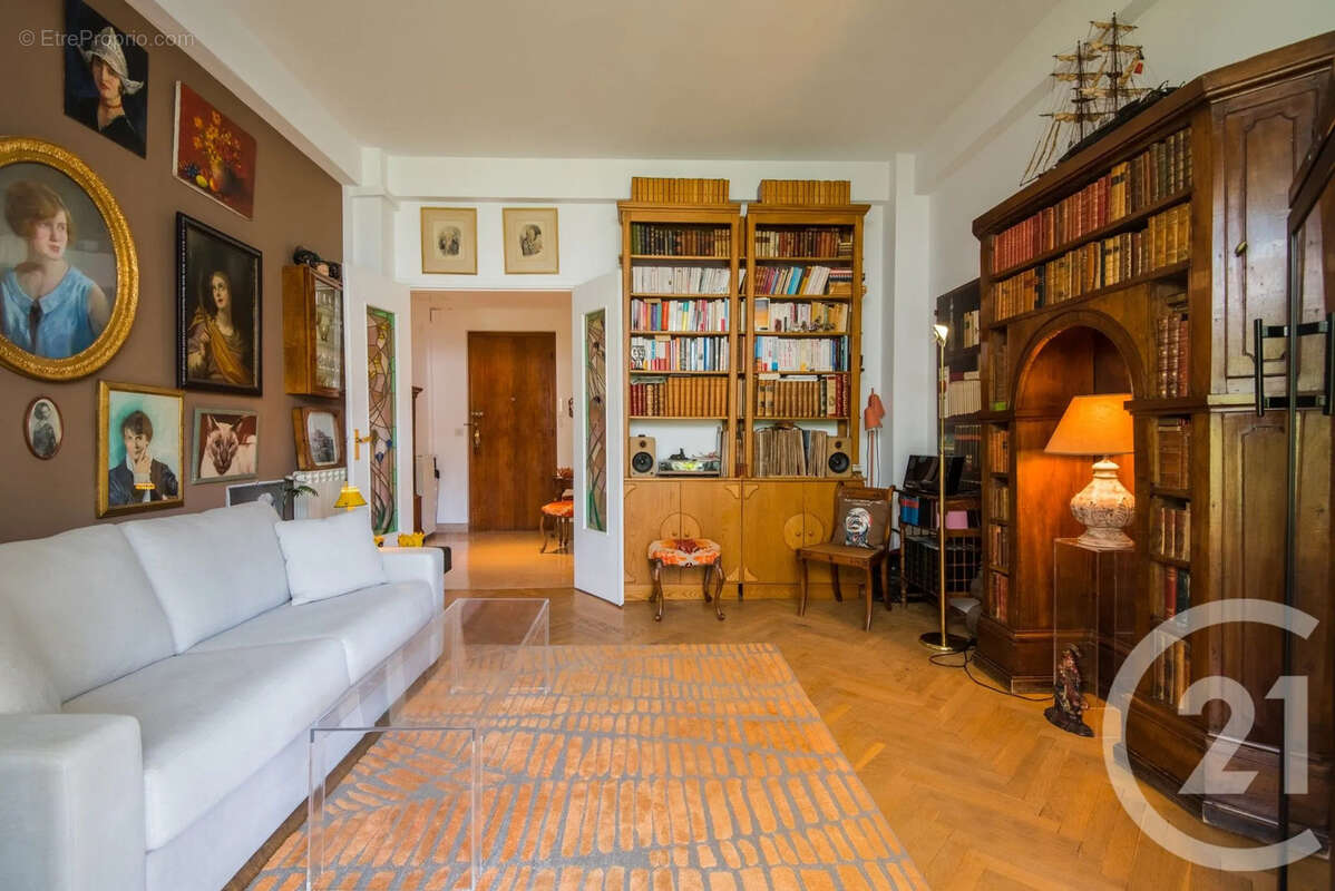Appartement à NICE