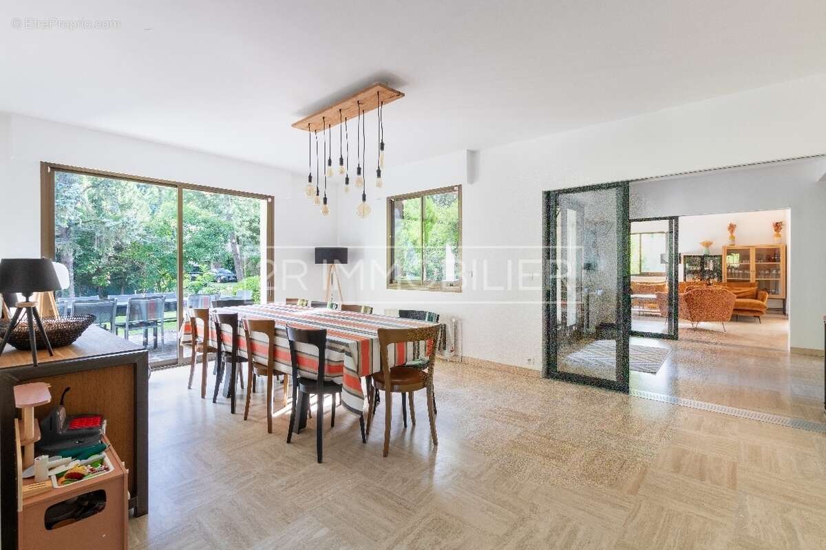 Maison à LAGNY-SUR-MARNE