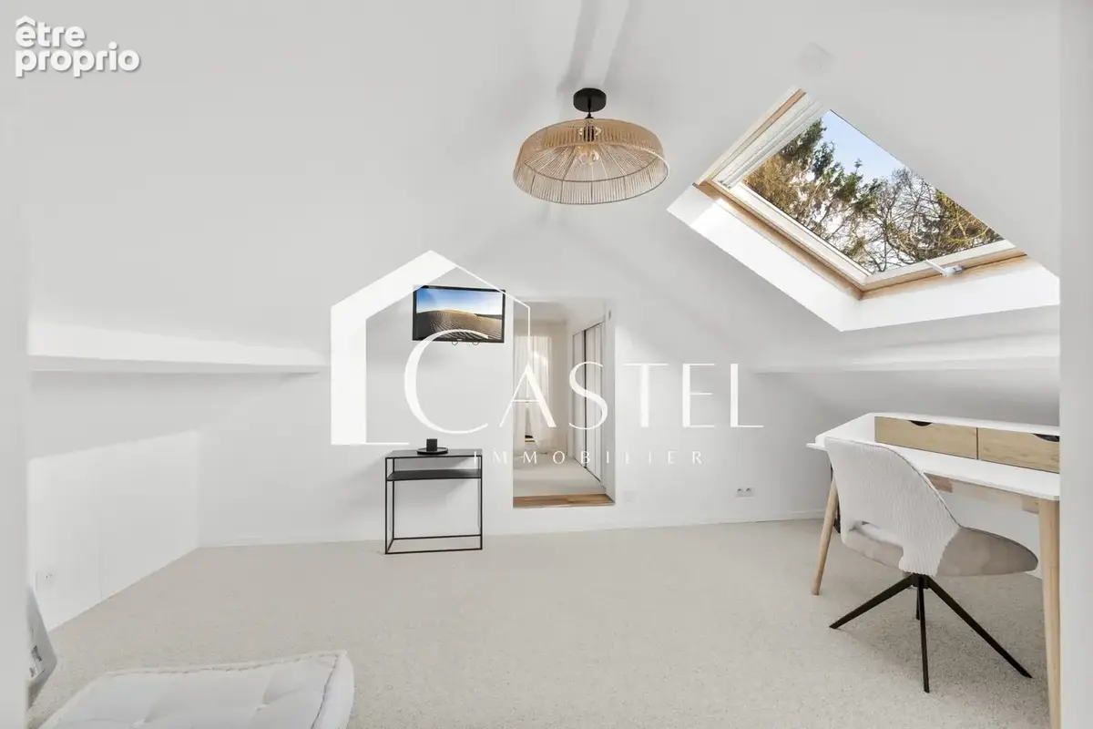 Propriété - 300 m2 - 10 pièces - photo 13