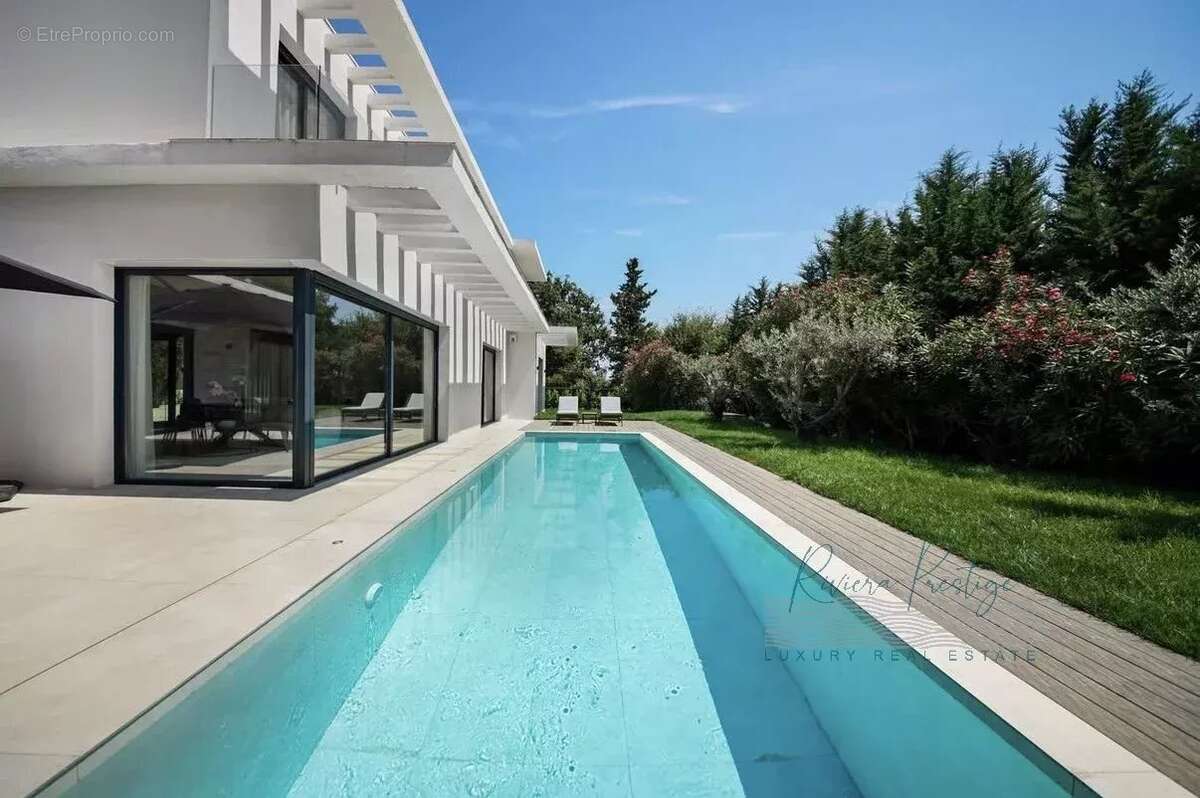 Maison à MOUGINS
