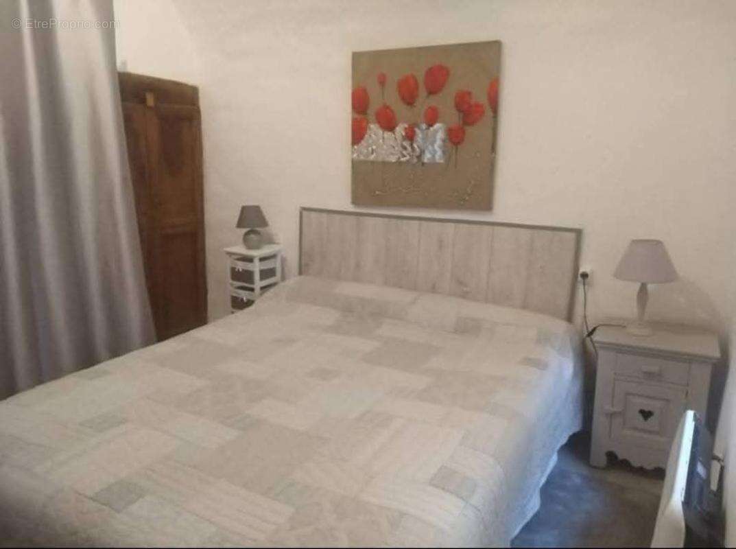 Appartement à BERRIAS-ET-CASTELJAU