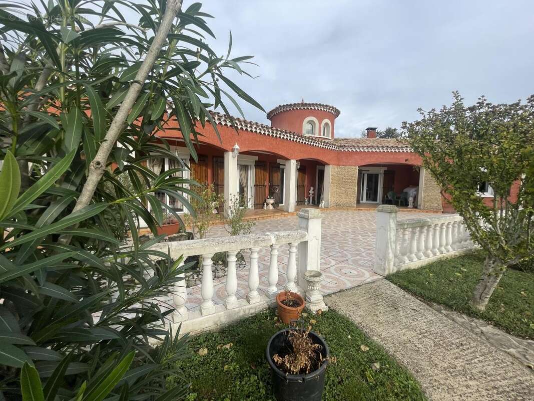 Maison à LIVRON-SUR-DROME
