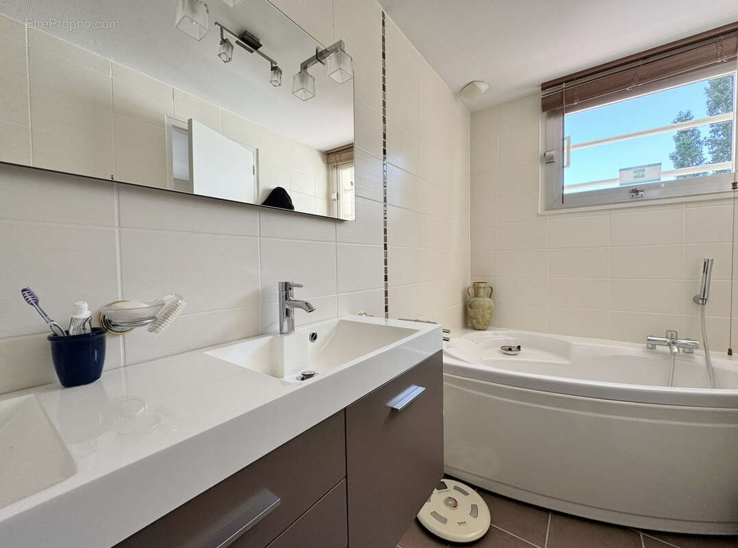 Appartement en Duplex Dernier Etage Entièrement sur Terrasses - photo 11
