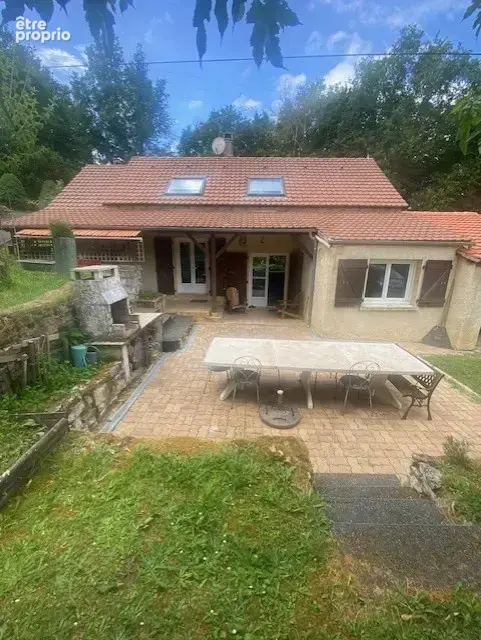 Photo Maison à Lamothe-Fenelon au prix de 146 000€