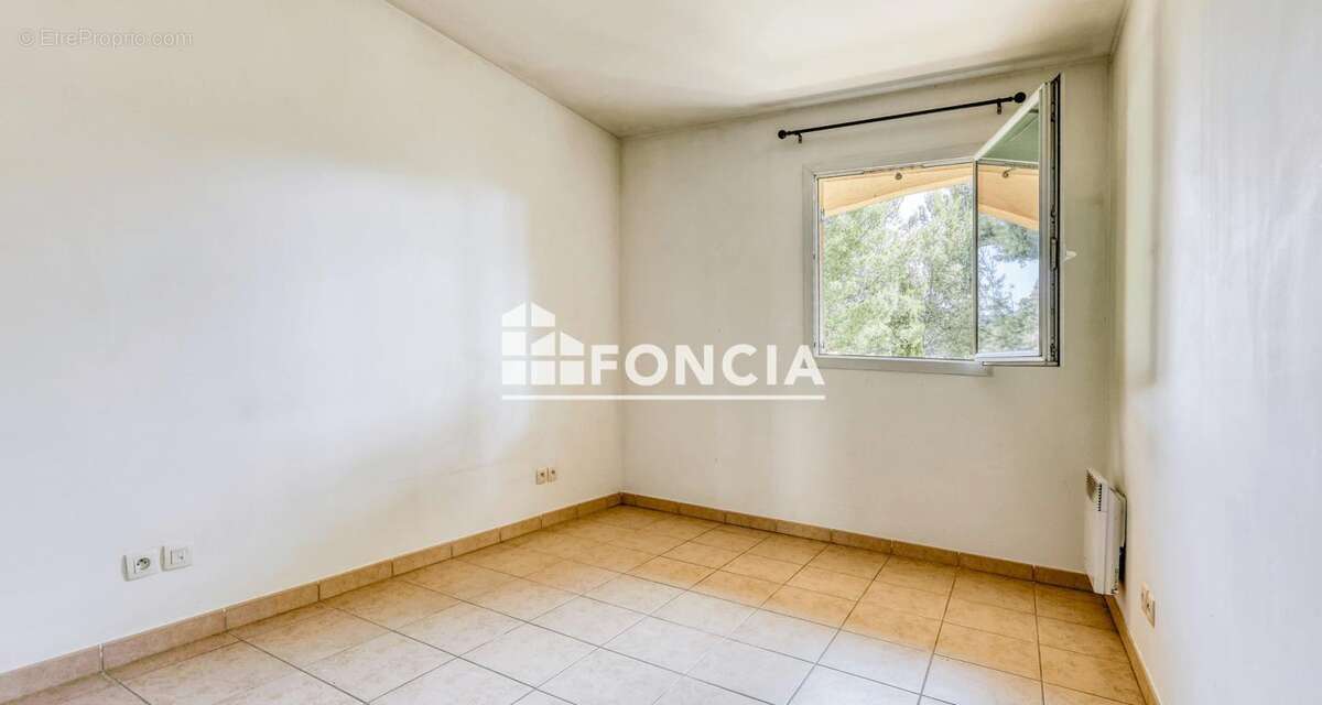 Appartement 2 pieces avec terrasse et jardin au calme - photo 8
