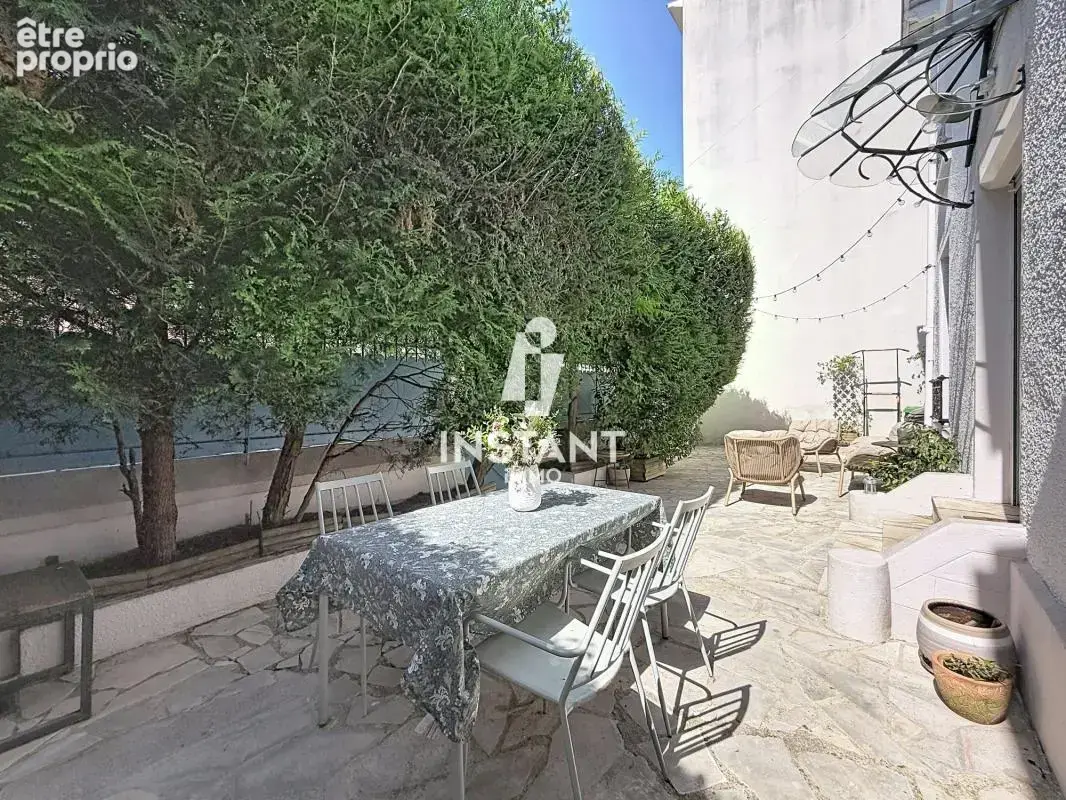 Une adresse rare au coeur du Quartier des Fleurs - photo 12