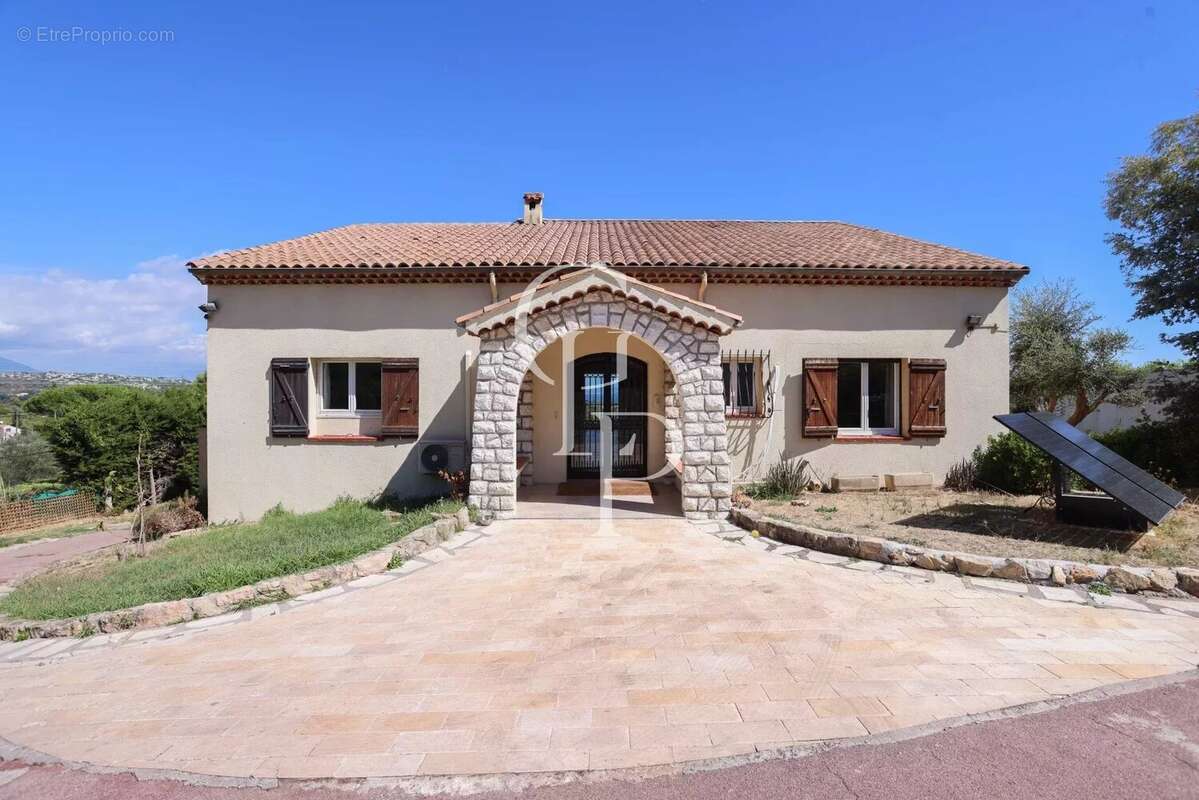 Maison à ANTIBES