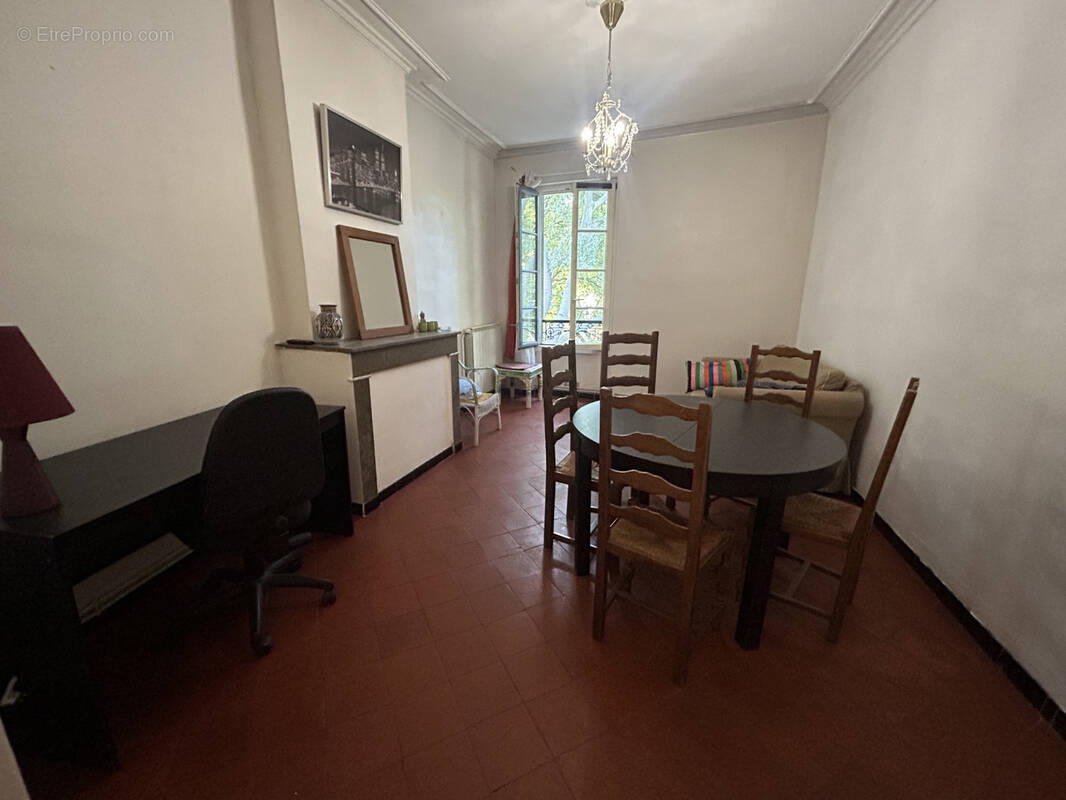 Appartement à NIMES