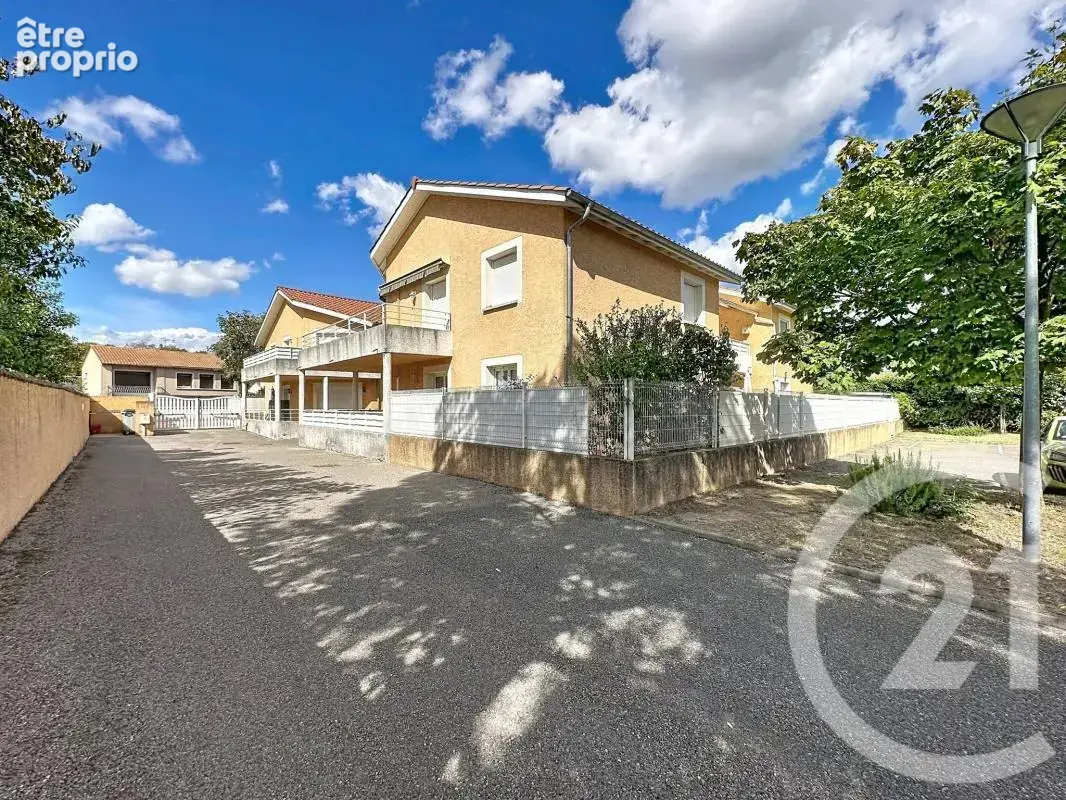 Appartement 3 pièces 79 m² à vendre à Corbas (69960) - photo 10