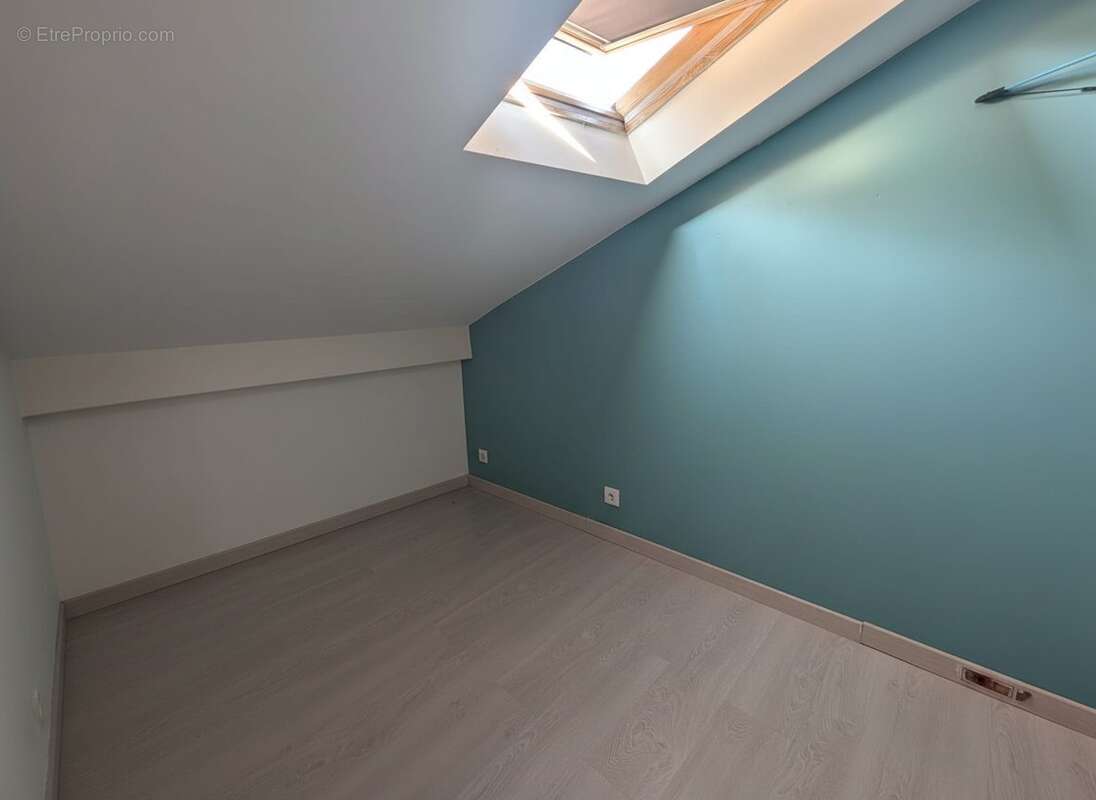 Appartement 78 m² à Saint-Jeoire  - photo 7