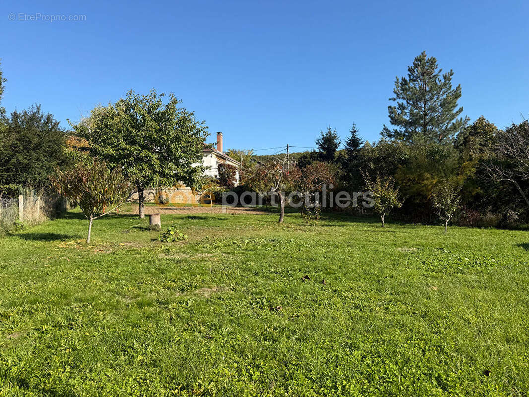 Maison à SAINT-AMAND-MONTROND