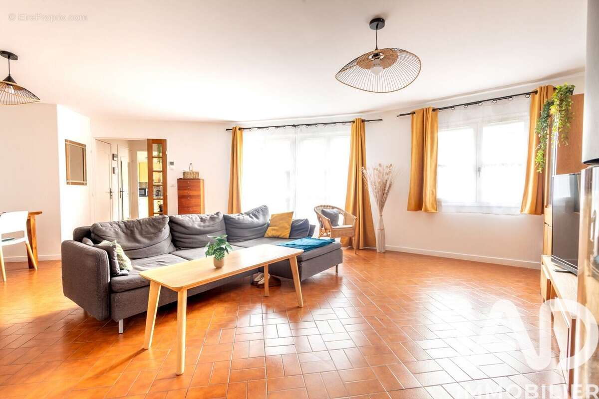 Photo 3 - Maison à GUYANCOURT