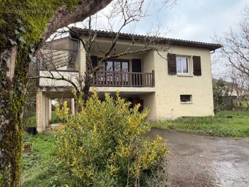 Maison à MIRANDE