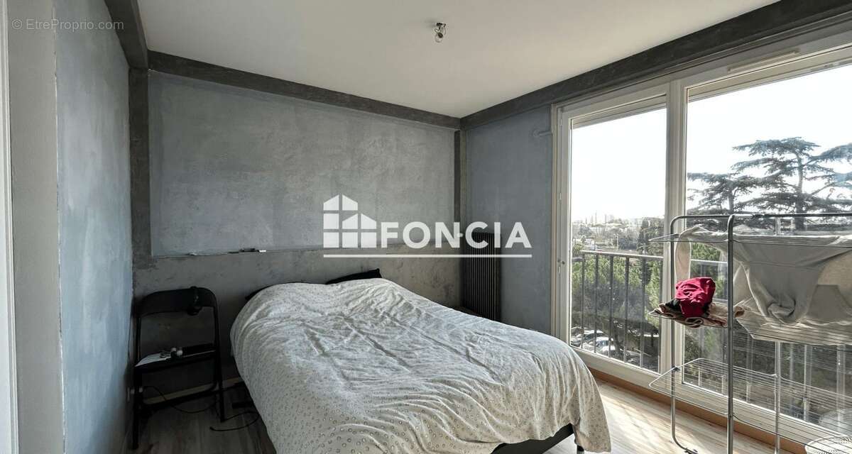 Appartement à NIMES