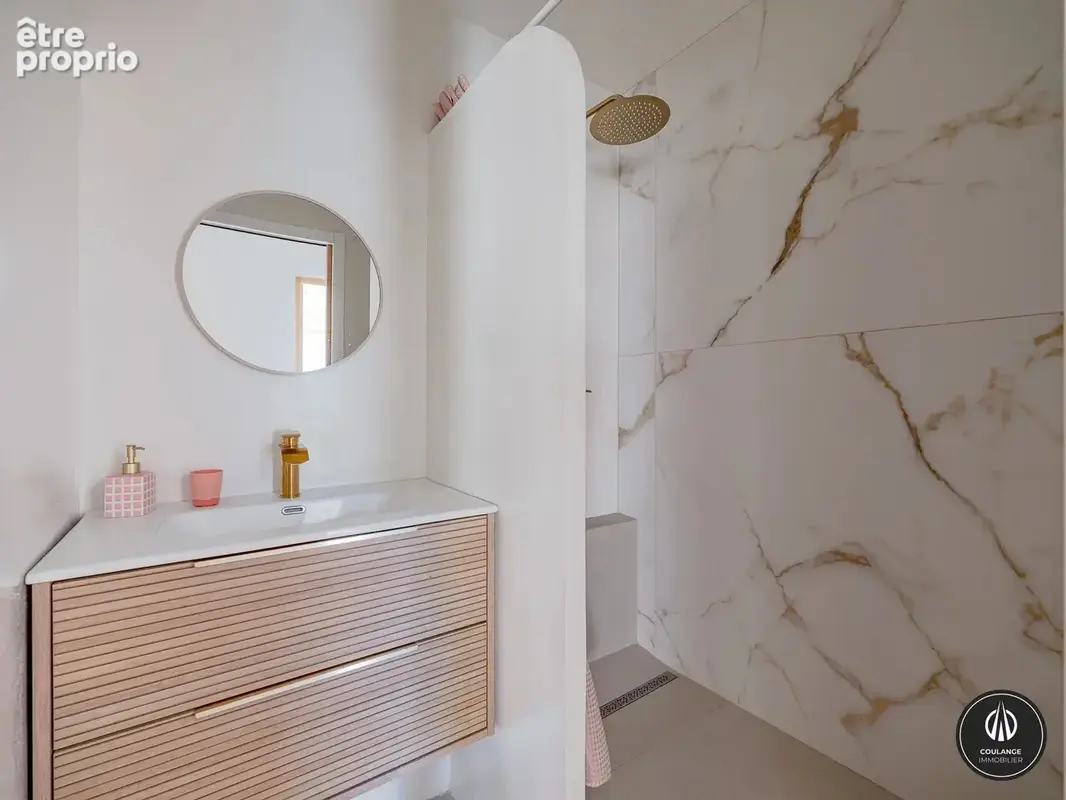 Marseille 10ème A vendre Appartement 5 pièces en étage - photo 17