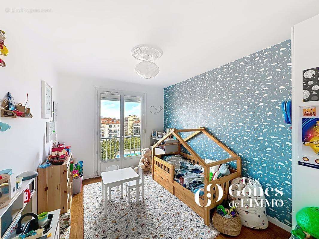 Appartement à TASSIN-LA-DEMI-LUNE