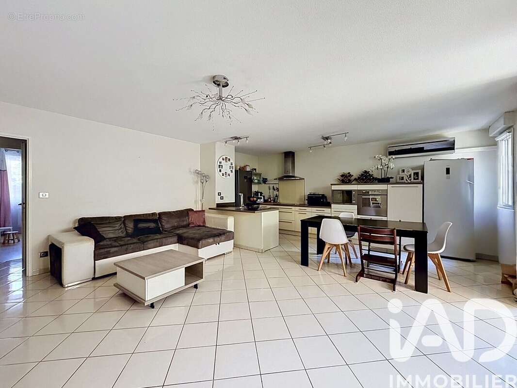 Photo 2 - Appartement à ECHIROLLES