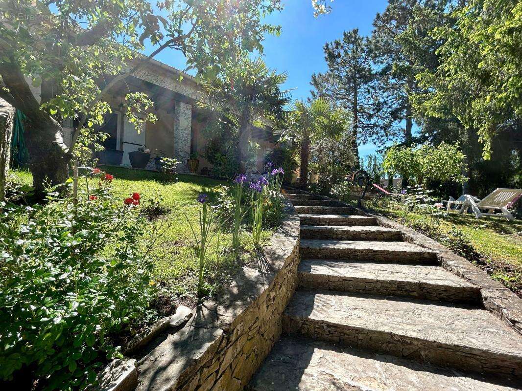Maison À Vendre - photo 2