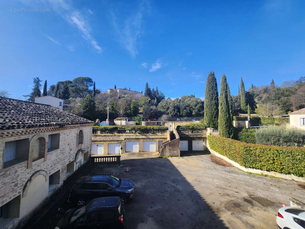 Appartement à UZES