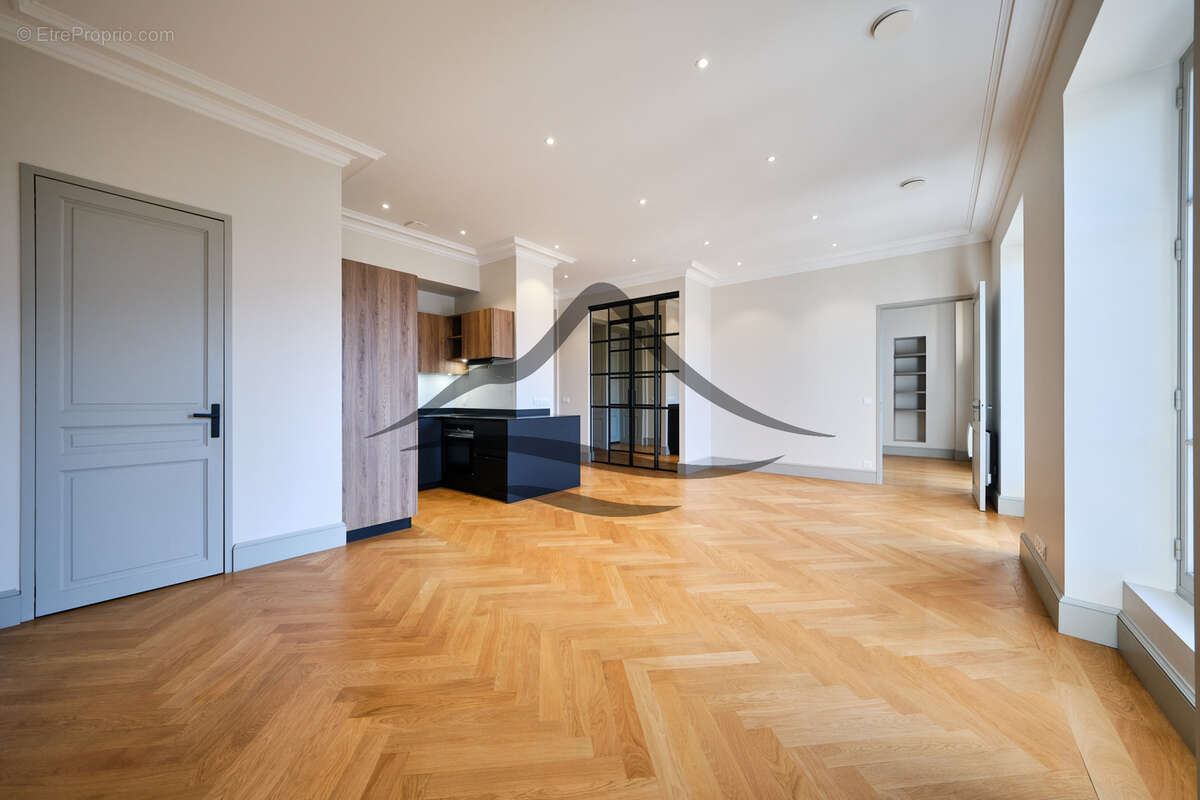 Appartement à AIX-LES-BAINS