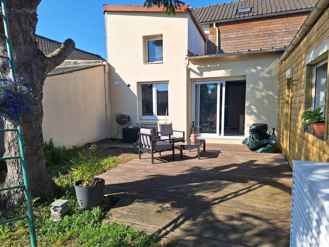 Maison à LA SENTINELLE