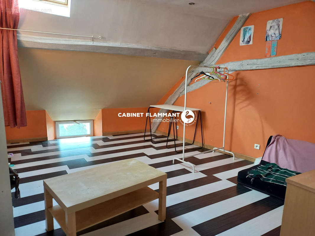 Maison à ANCY-LE-FRANC