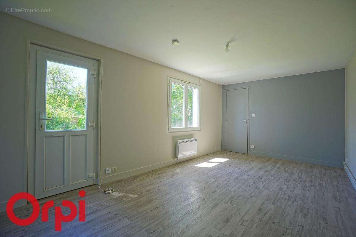 Maison à THIBERVILLE