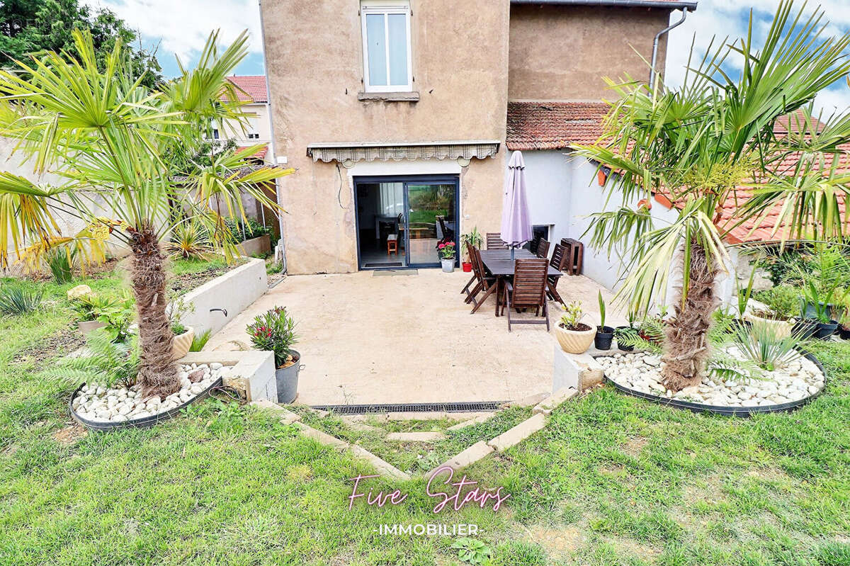 Maison à DOMMARY-BARONCOURT