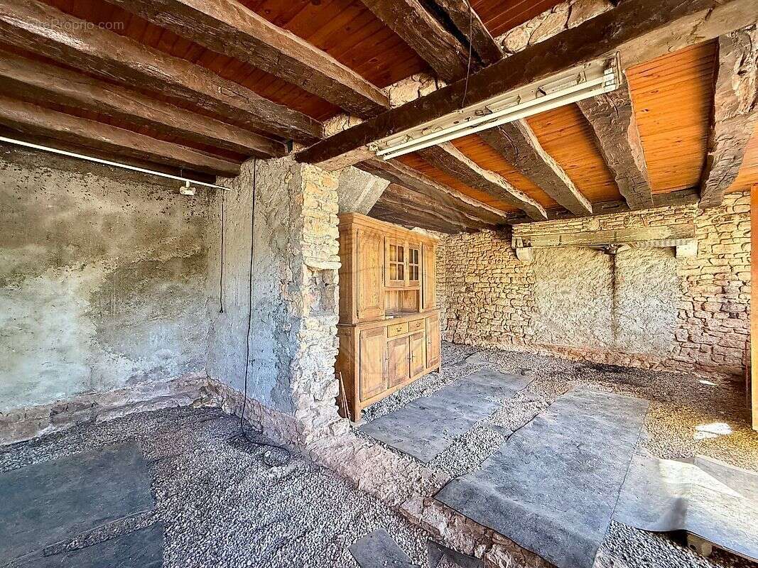 Maison à VILLE-LANGY