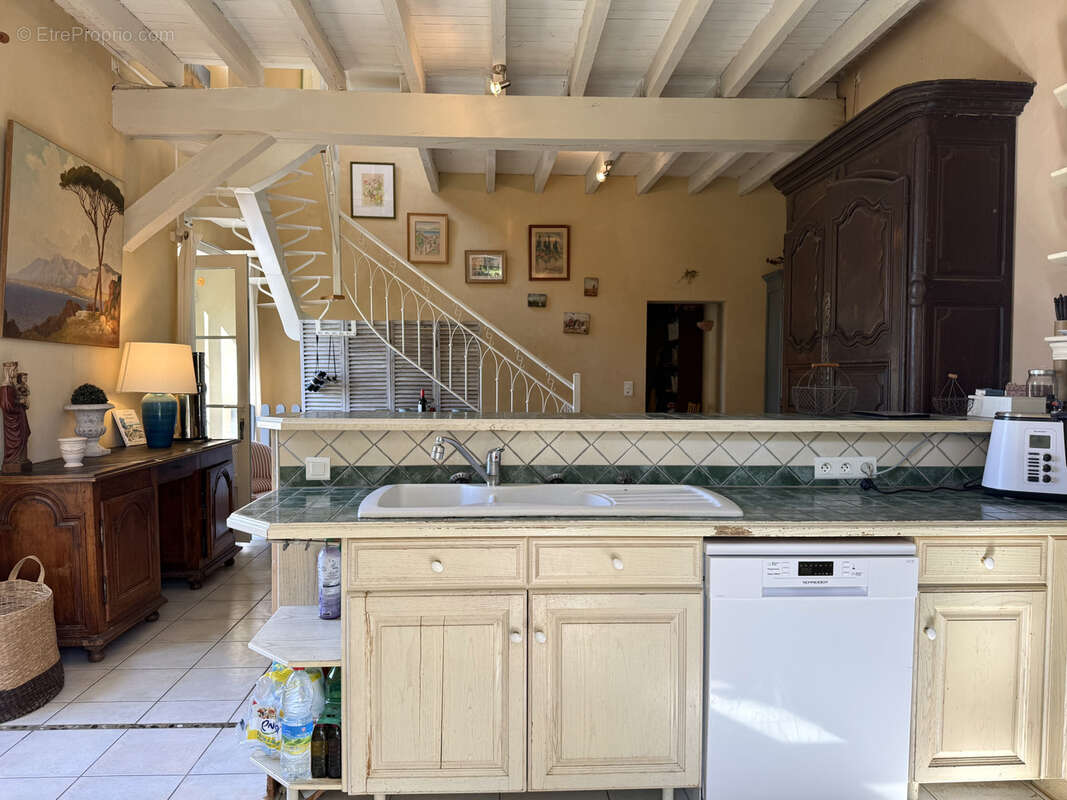 Maison à TOMBEBOEUF