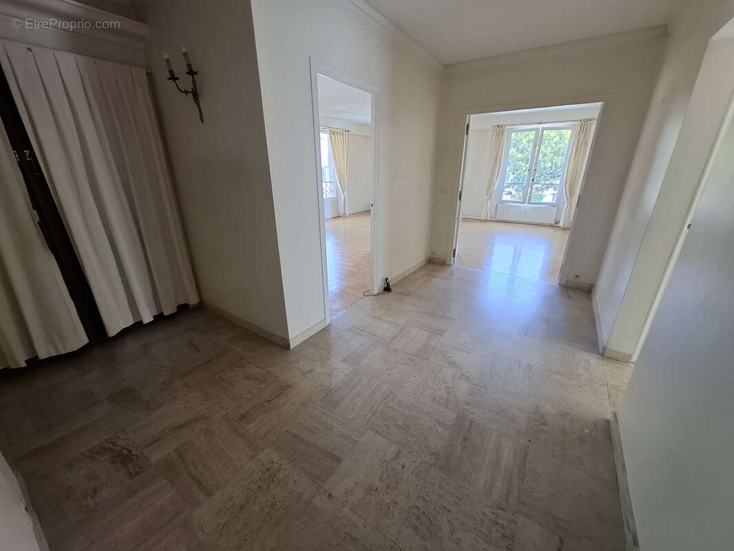 Appartement Standing 5 pièces - photo 7