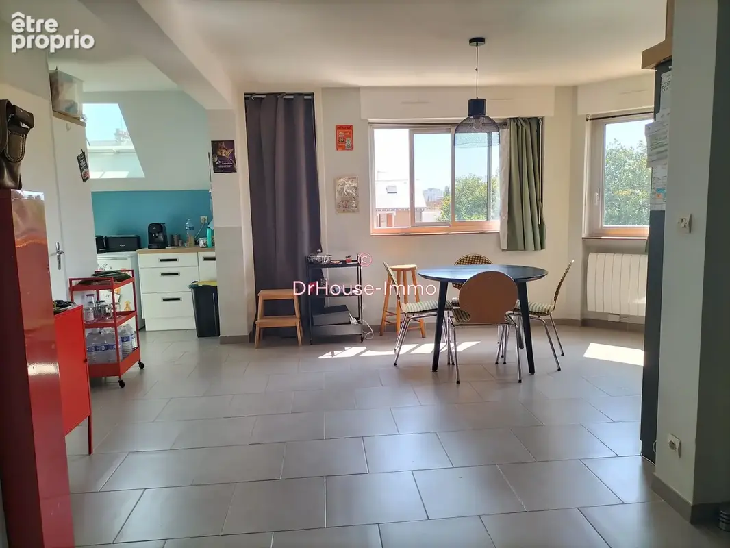 Appartement 81 m² à Le Mans  - photo 2