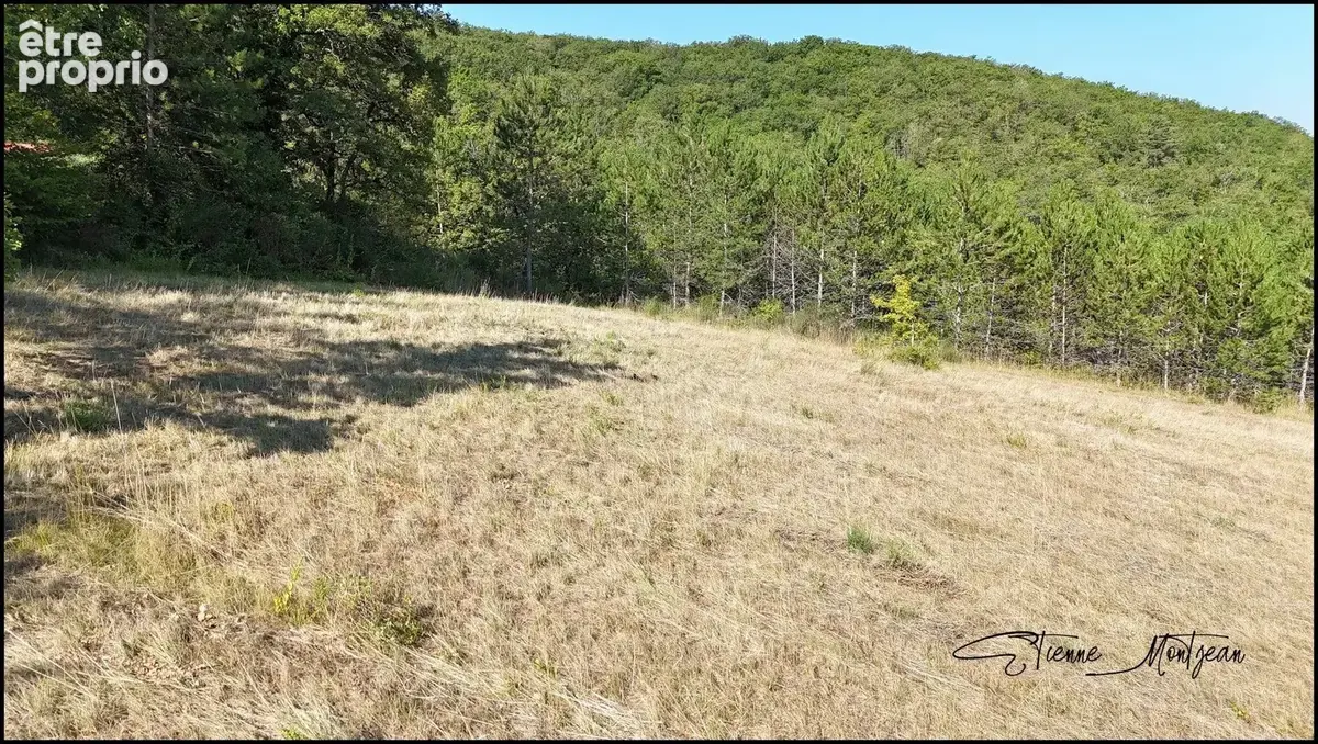 Terrain 2700 m² à Saint-Germain-Du-Bel-Air  - photo 3